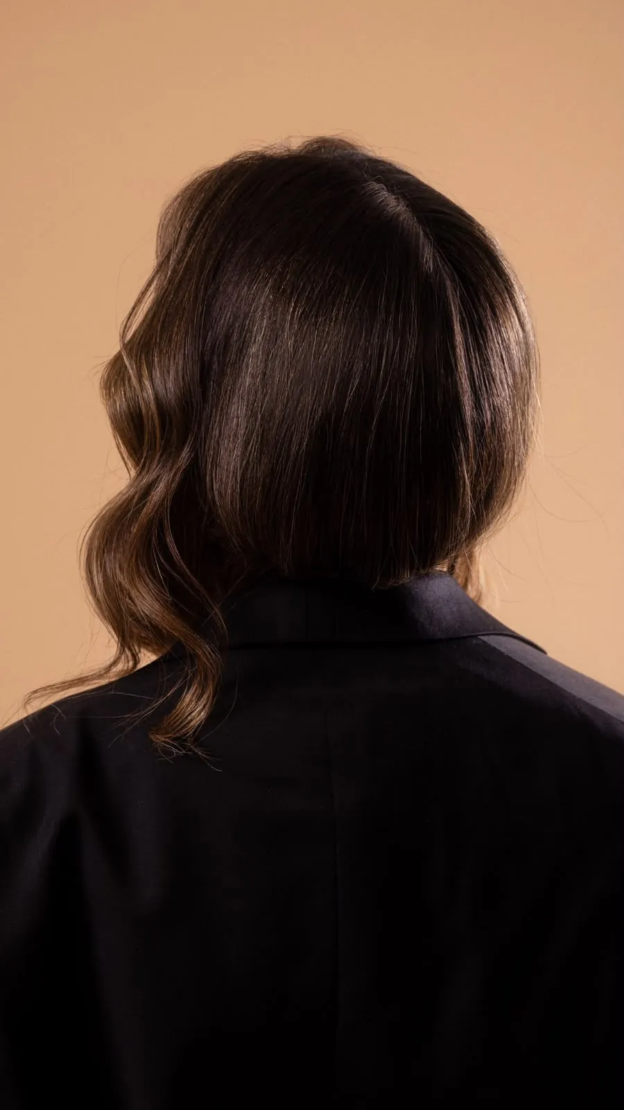 Detalle de corte bob por detrás